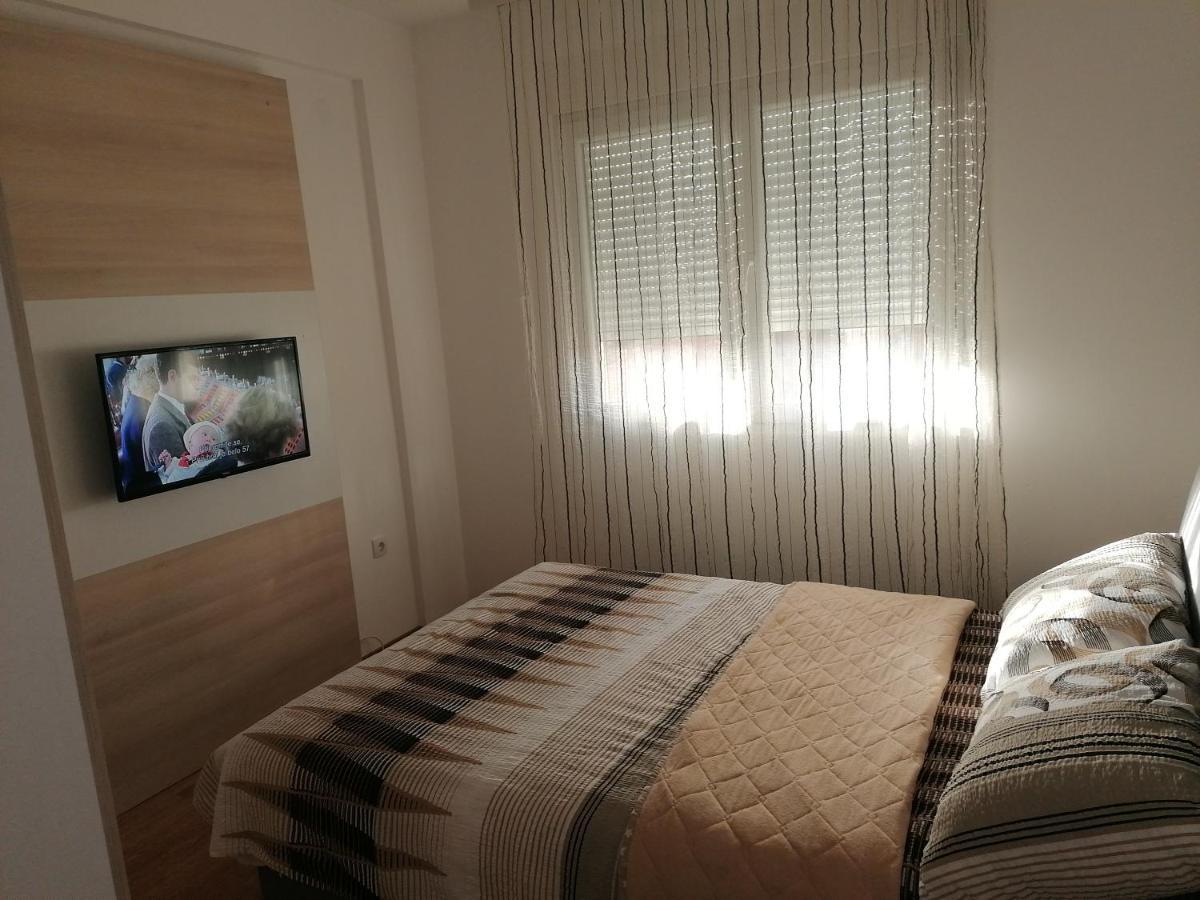 Appartement Fast Sleep & Go 3 à Paraćin Extérieur photo